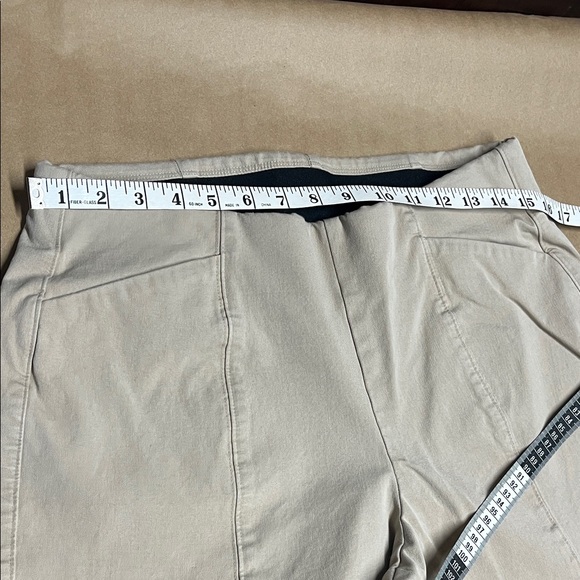 Old Navy Women’s Pixie Wide Leg Pull On Tan Chinos Dress Pants Large - Picture 4 of 9